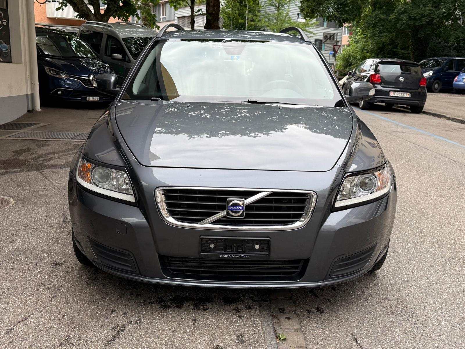 VOLVO V50 T5 AWD Kinetic Geartronic-image-0