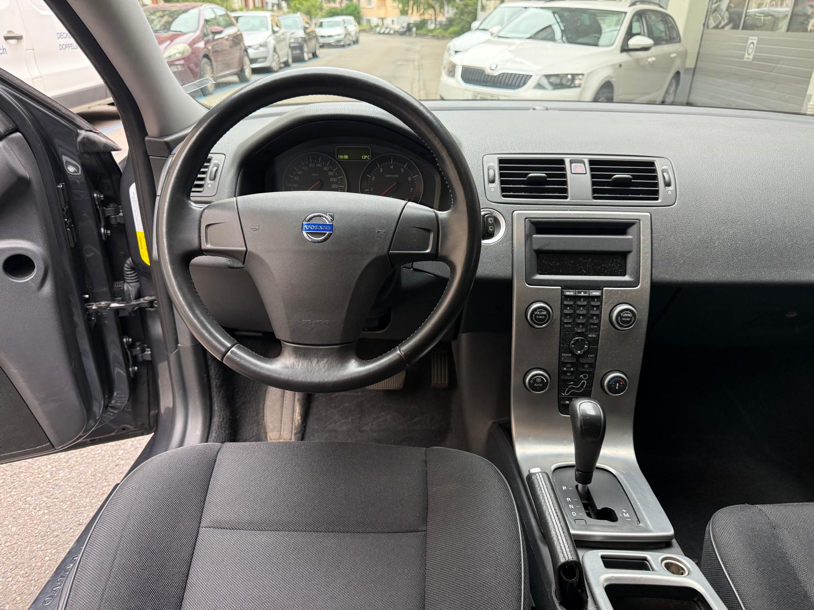 VOLVO V50 T5 AWD Kinetic Geartronic-image-8