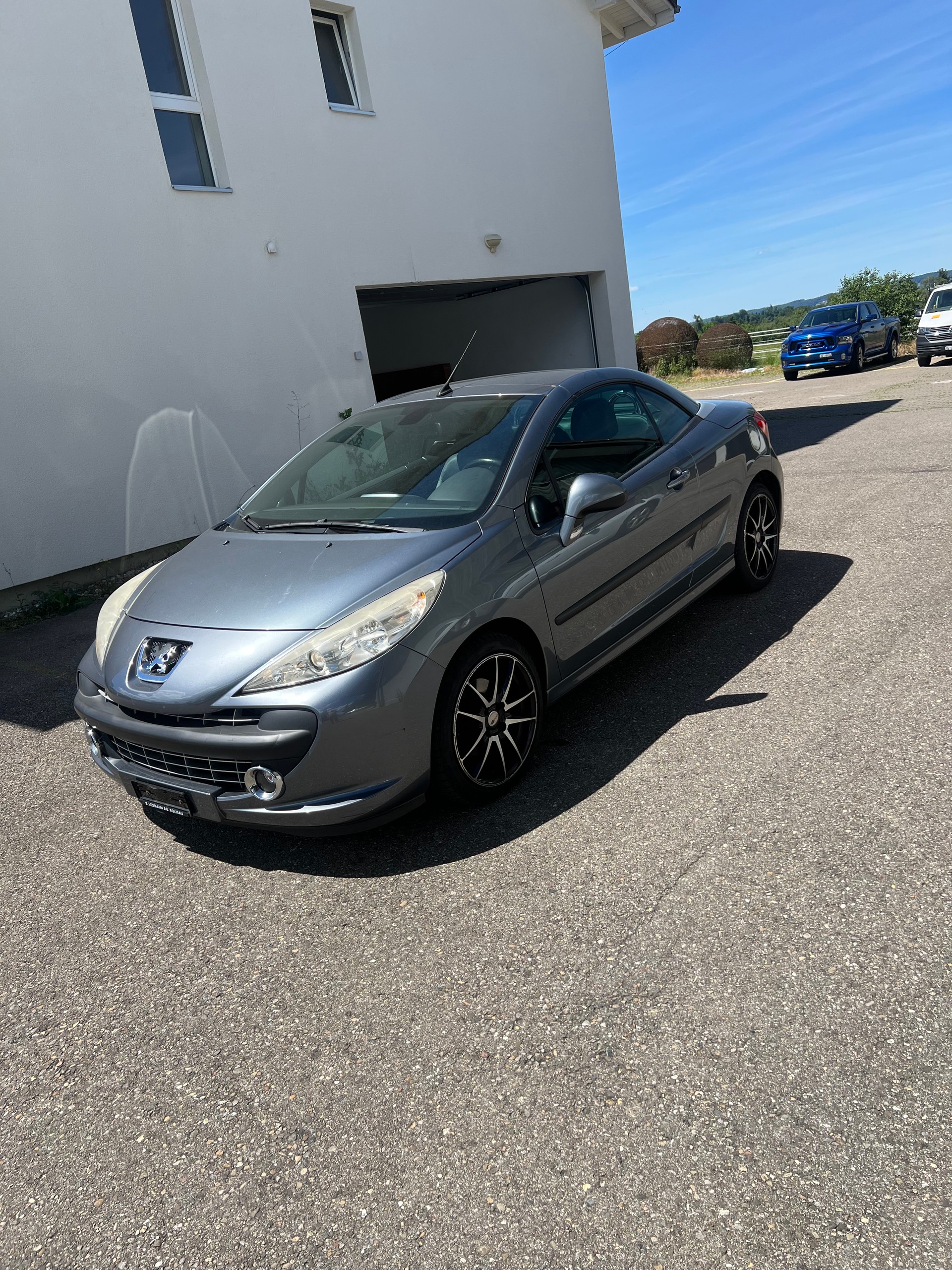 PEUGEOT 207 CC 1.6 16V Turbo Sport-image-1