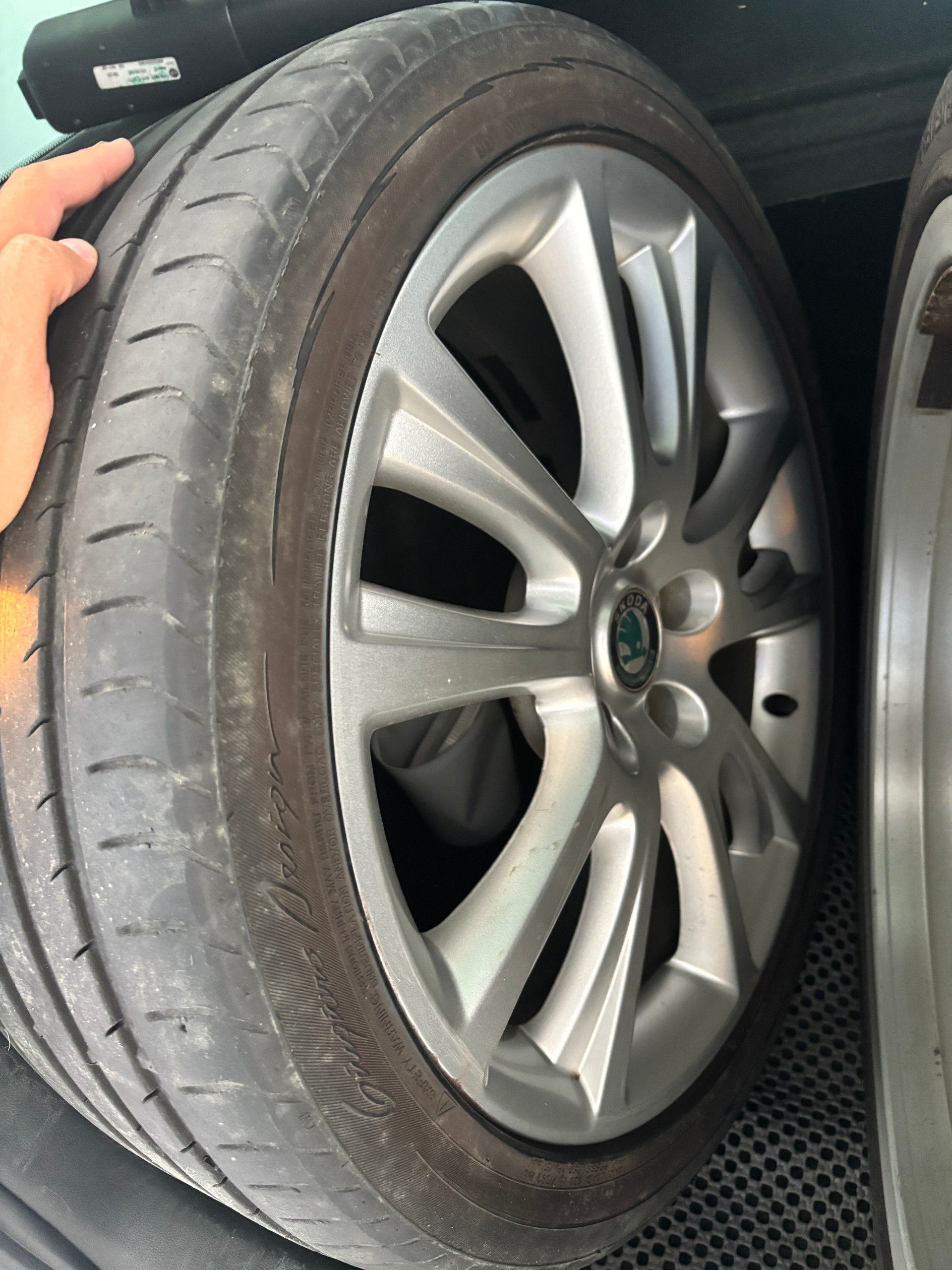 SKODA Octavia 2.0 TFSI RS-image-13