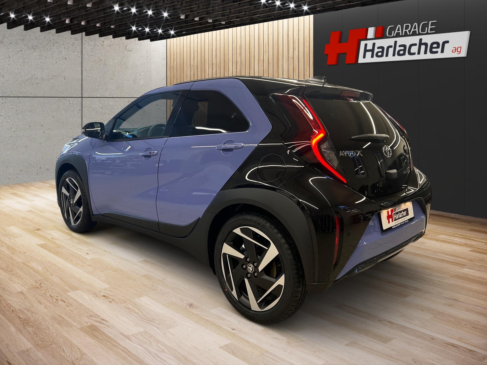 TOYOTA Aygo X 1.5 Style e-CVT-image-6