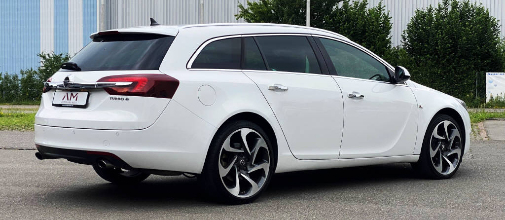 OPEL Insignia Sports Tourer 2.0 T 4x4 Cosmo-image-15