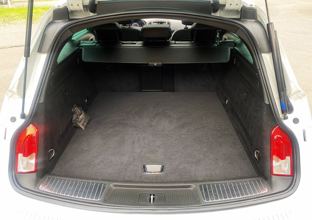OPEL Insignia Sports Tourer 2.0 T 4x4 Cosmo-image-14