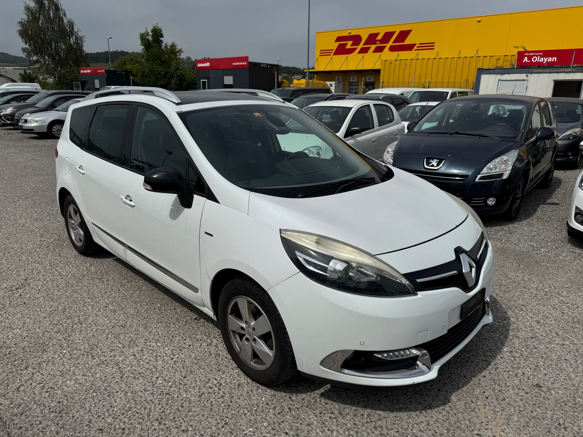 RENAULT Grand Scénic 1.5 dCi Swiss Edition EDC-image-1