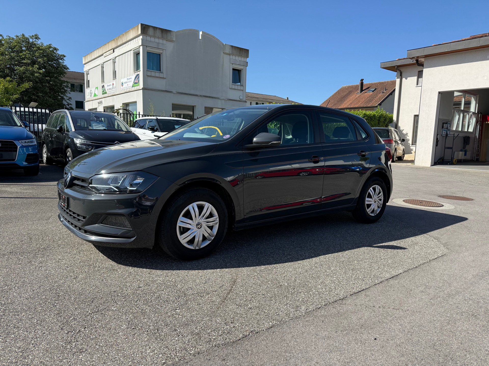 VW Polo 1.0 BMT Trendline-image-1