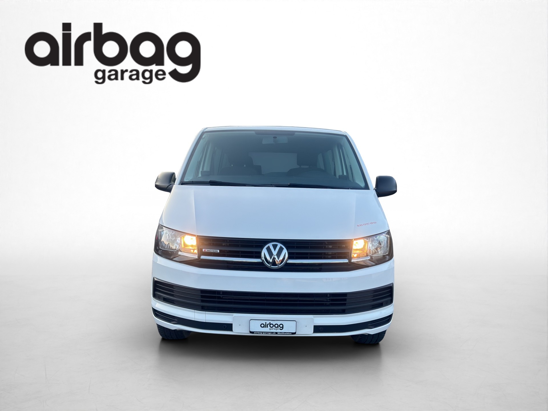 VW T6 Multivan 2.0 TDI Trendline 4Motion-image-0