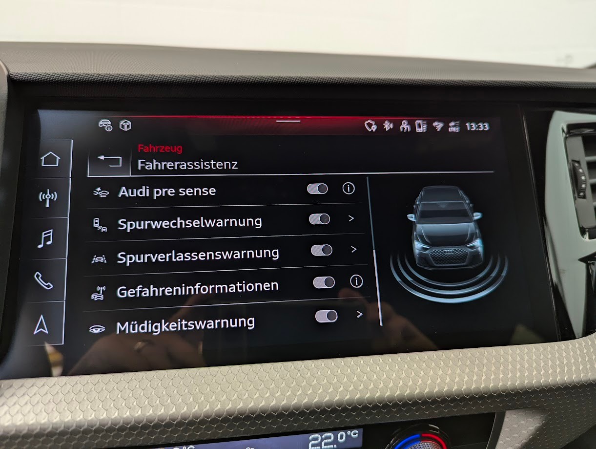 AUDI A1 Sportback 2.0 40 TFSI S Line S-Tronic*5J GAR S-LINE KOMPLETT VOLL-LED DÄMPFER NAVI+ ACC KEYLESS*-image-19