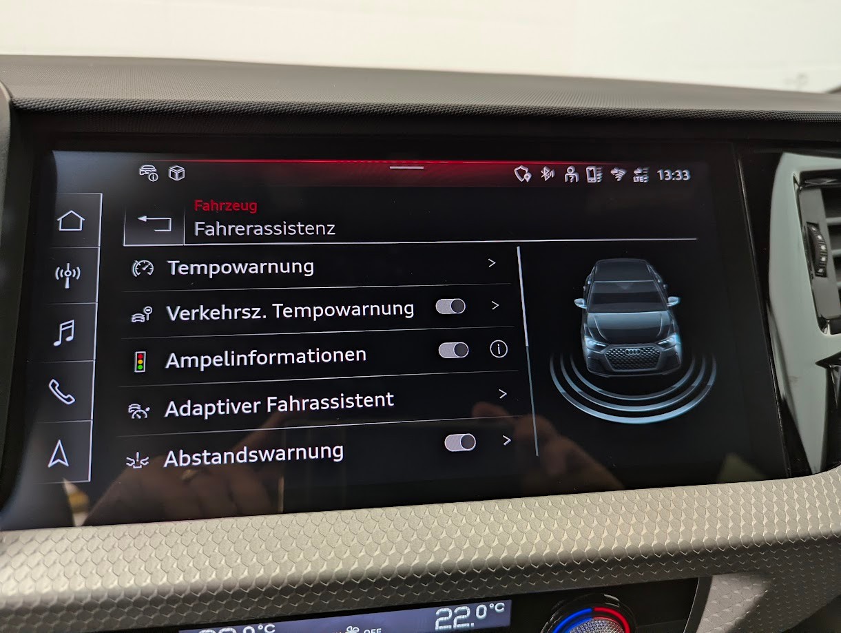AUDI A1 Sportback 2.0 40 TFSI S Line S-Tronic*5J GAR S-LINE KOMPLETT VOLL-LED DÄMPFER NAVI+ ACC KEYLESS*-image-18