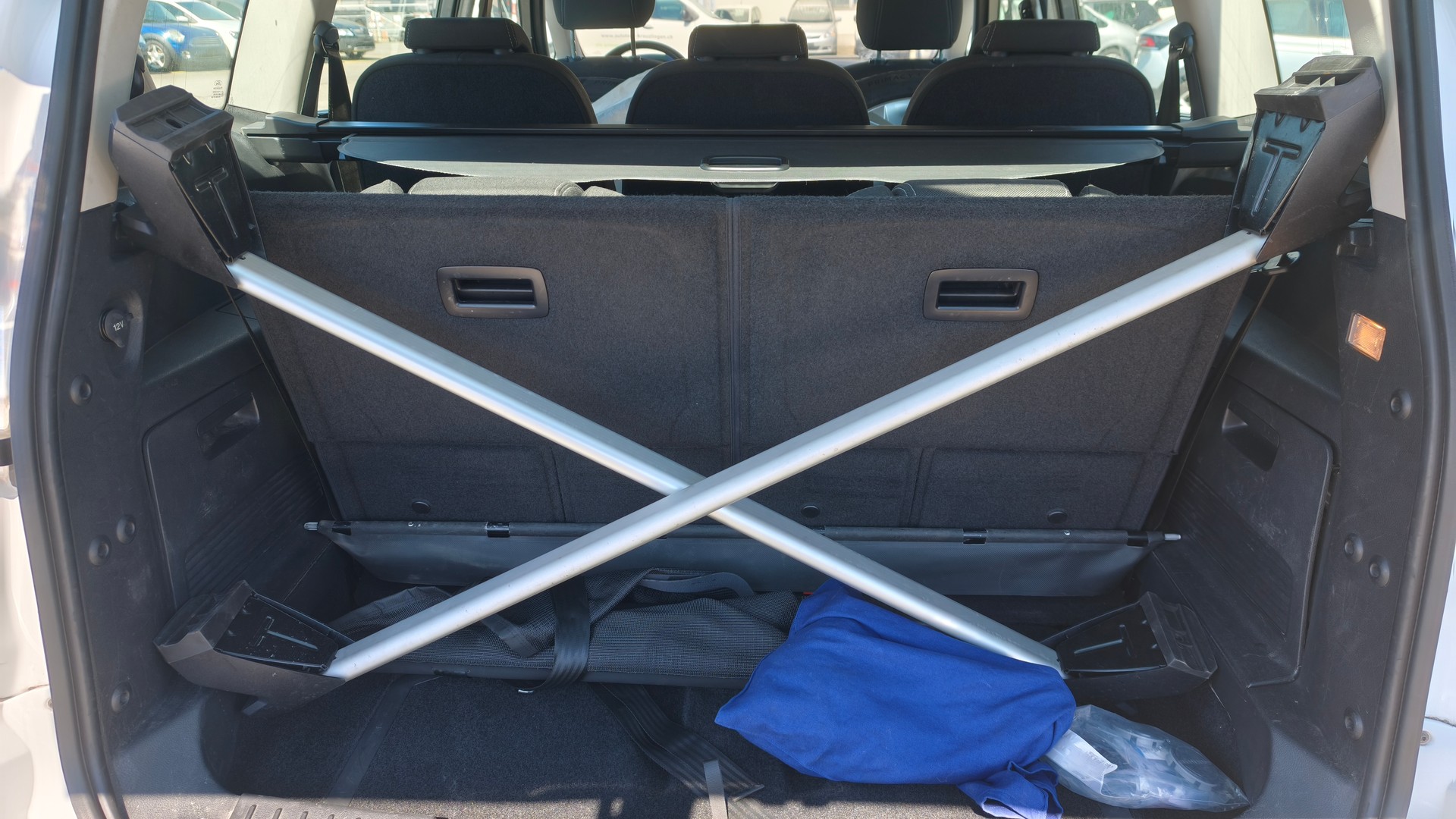 FORD S-Max 1.6 SCTi Titanium-image-16