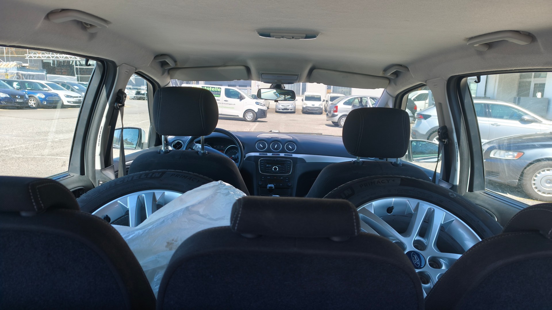 FORD S-Max 1.6 SCTi Titanium-image-17