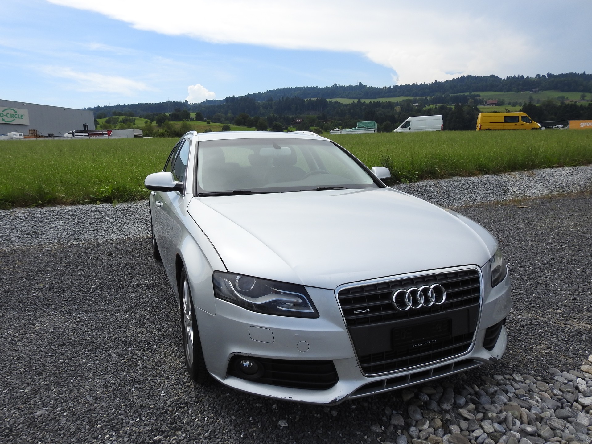 AUDI A4 Avant 1.8 TFSI Snow quattro-image-8