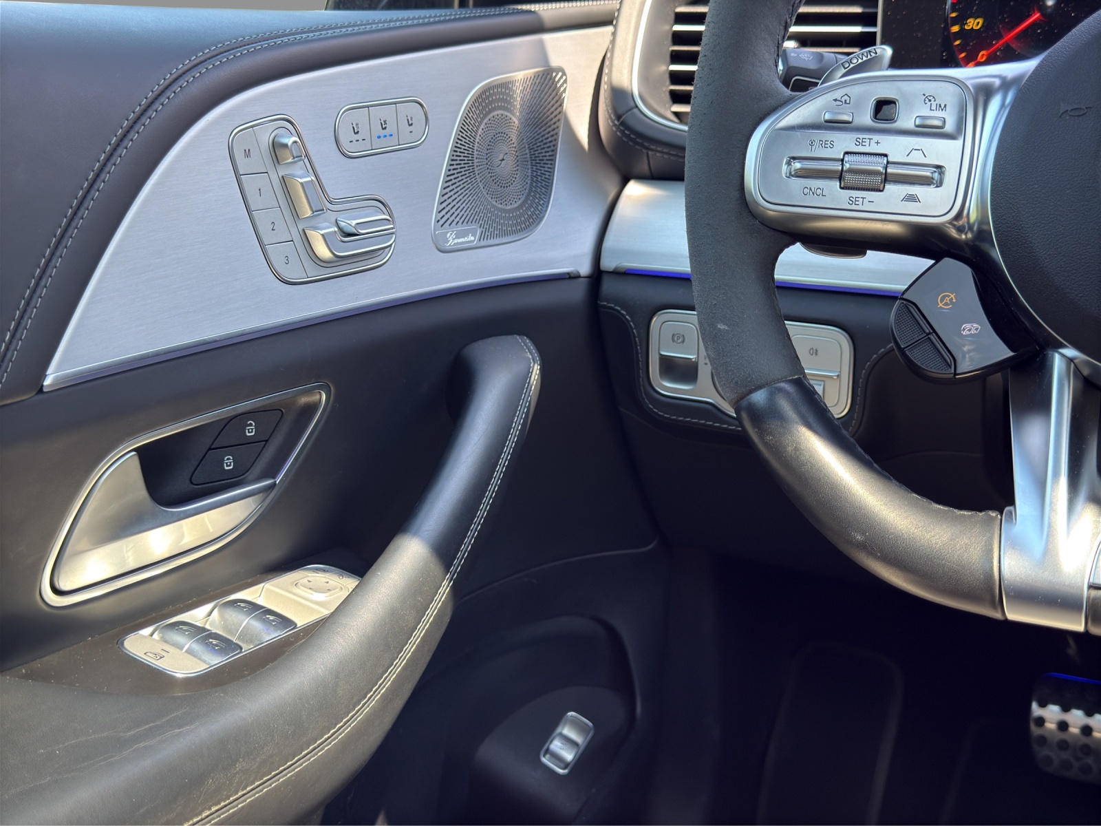 MERCEDES-BENZ GLE 63 S AMG 4Matic+ 9G-Speedshift-image-12