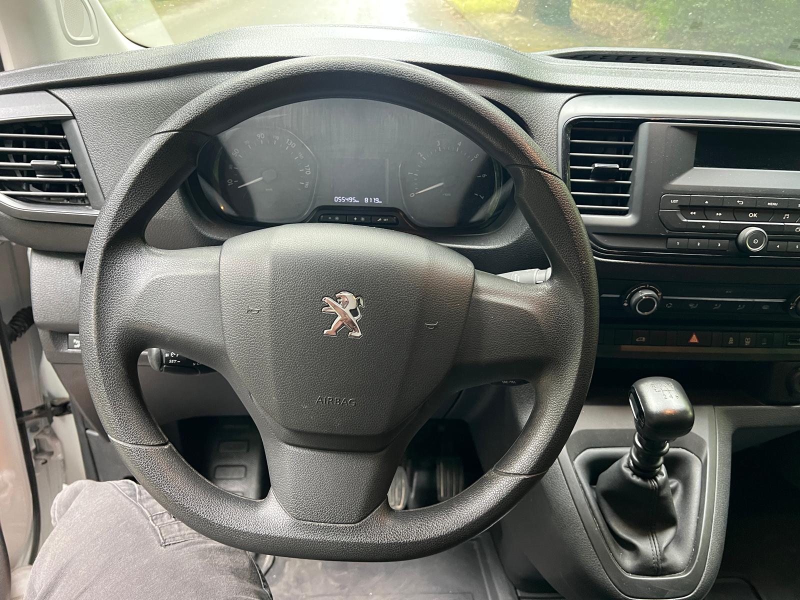PEUGEOT Expert 1.5 BlueHDi 120 S&S Standard-image-9