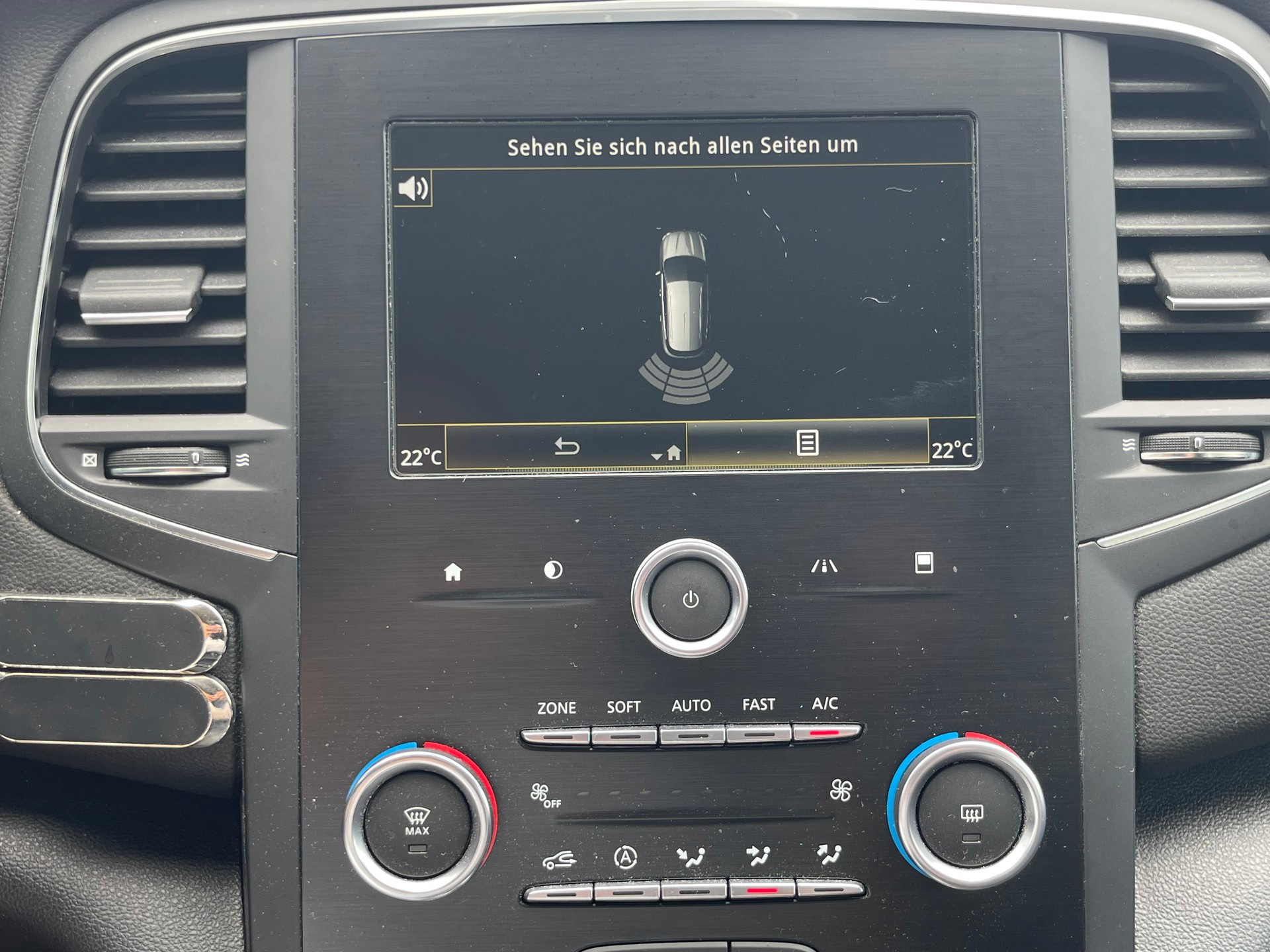 RENAULT Mégane Grandtour 1.5 dCi Business EDC-image-13