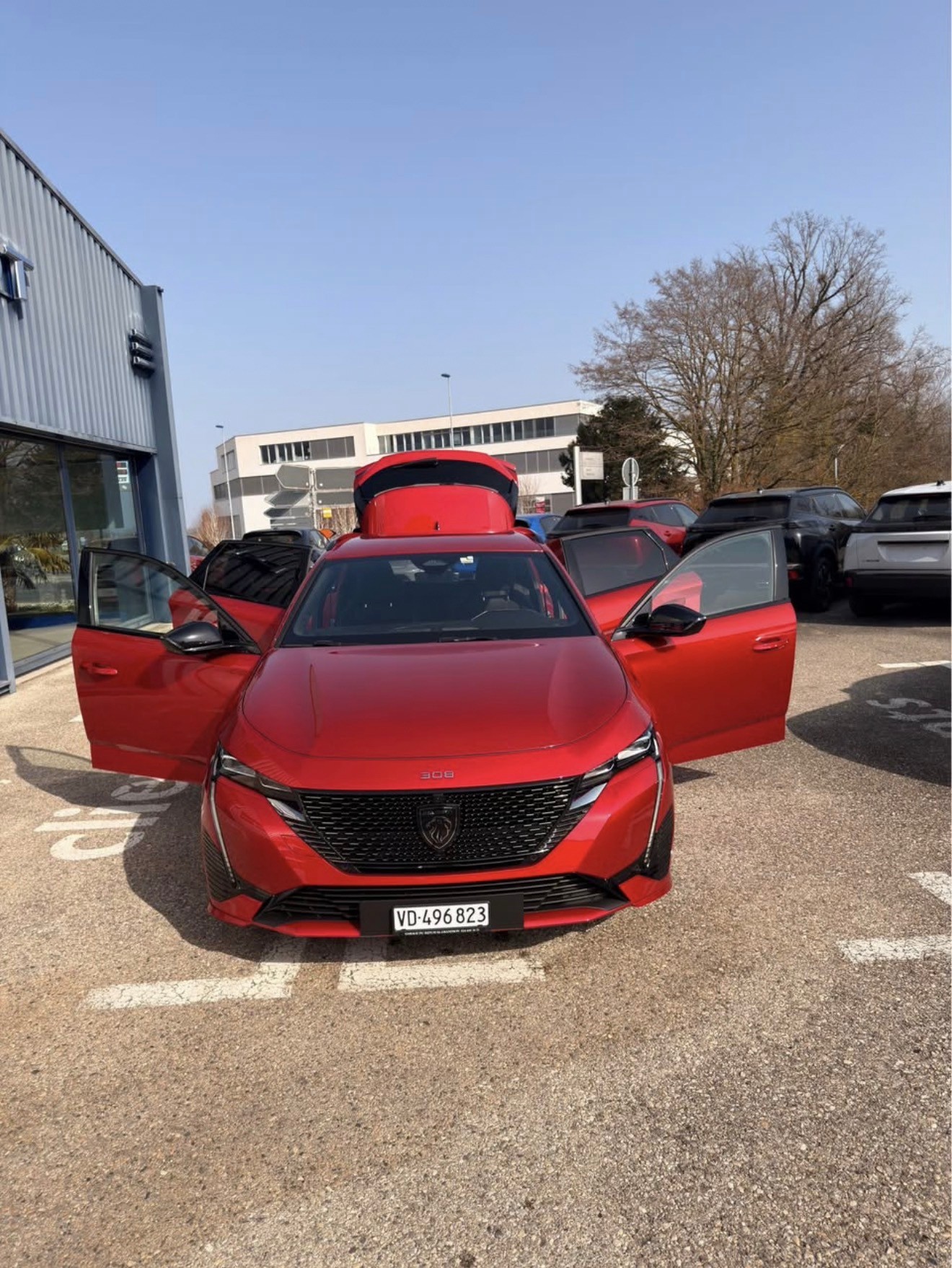 PEUGEOT 1.2 PureTech GT Pack-image-0