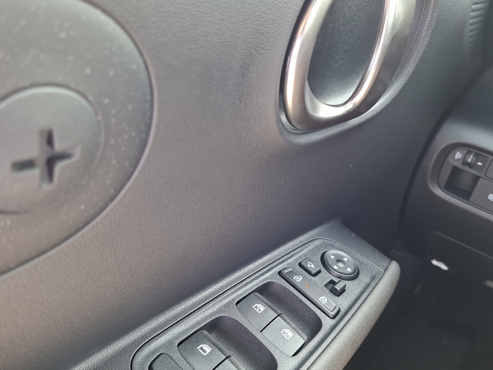 HYUNDAI Inster Electric Vertex-image-12