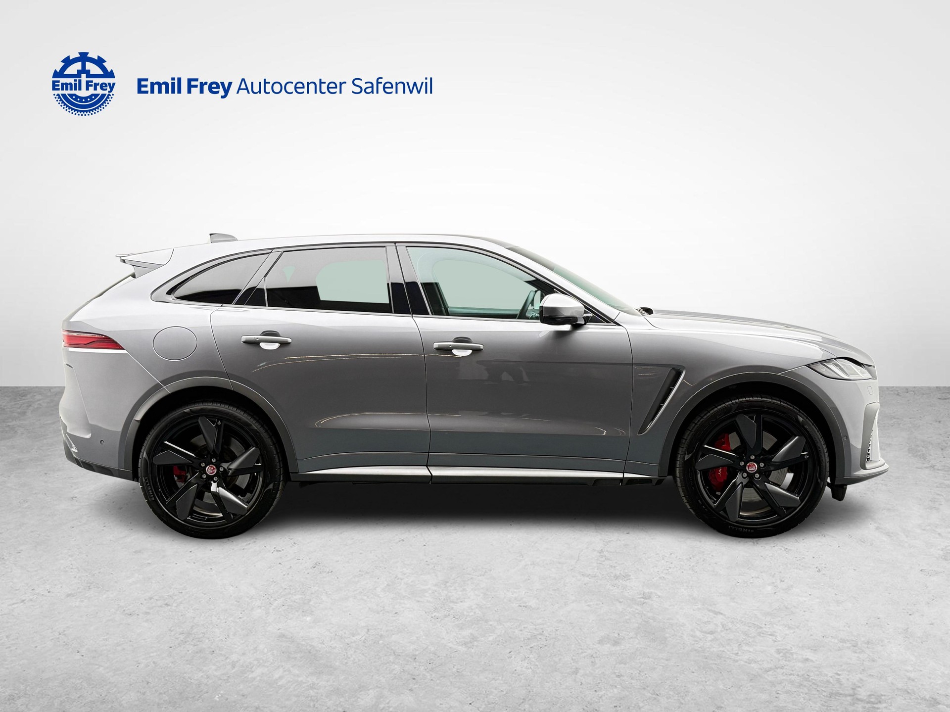 JAGUAR F-Pace 5.0 V8 SVR AWD-image-5