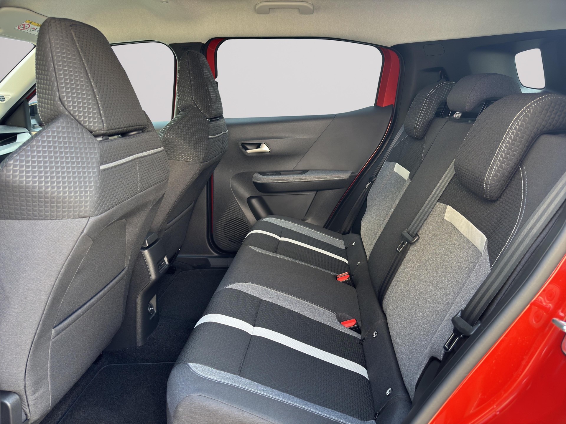 OPEL Frontera-e GS-image-7