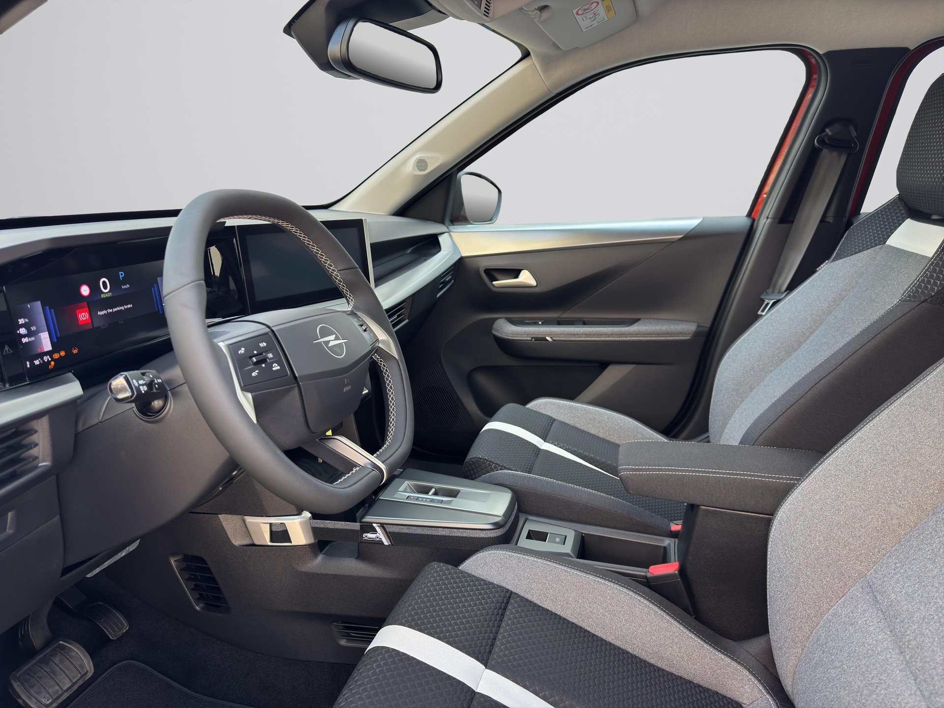 OPEL Frontera-e GS-image-4