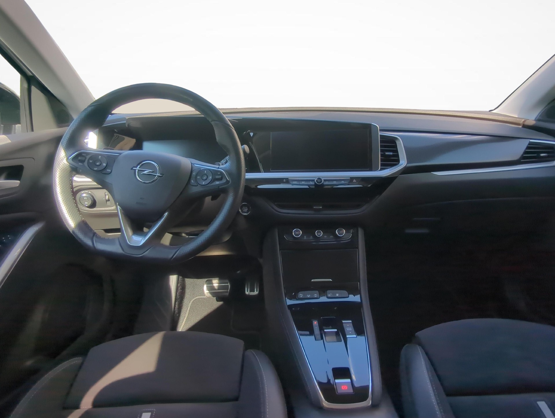 OPEL Grandland 1.6 T PHEV GSE, Anhängevorrichtung-image-8