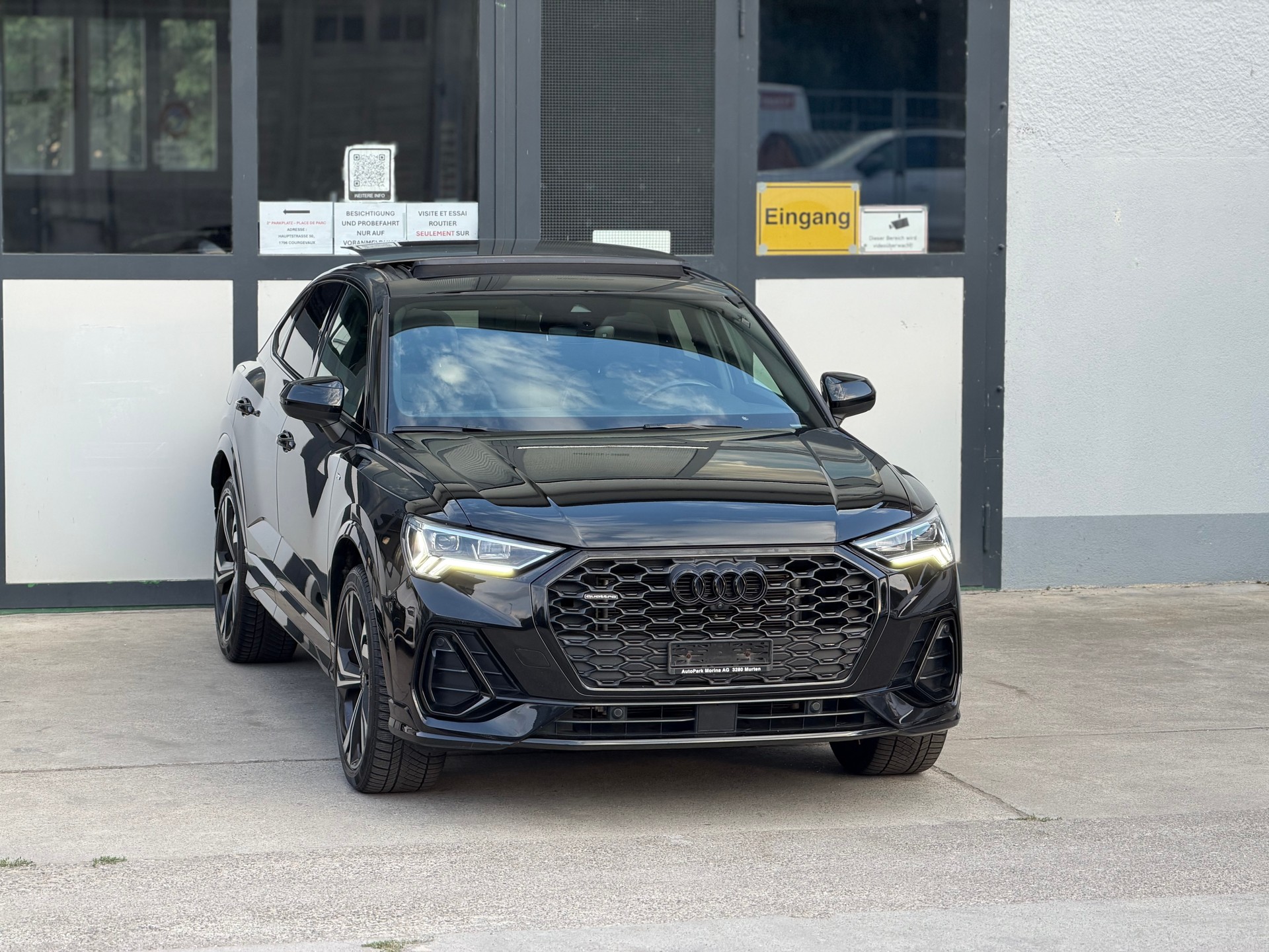 AUDI Q3 Sportback 40 TFSI S line quattro S-tronic-image-3