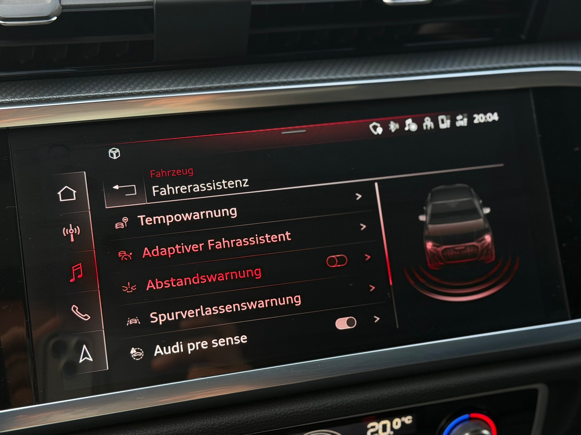 AUDI Q3 Sportback 40 TFSI S line quattro S-tronic-image-23