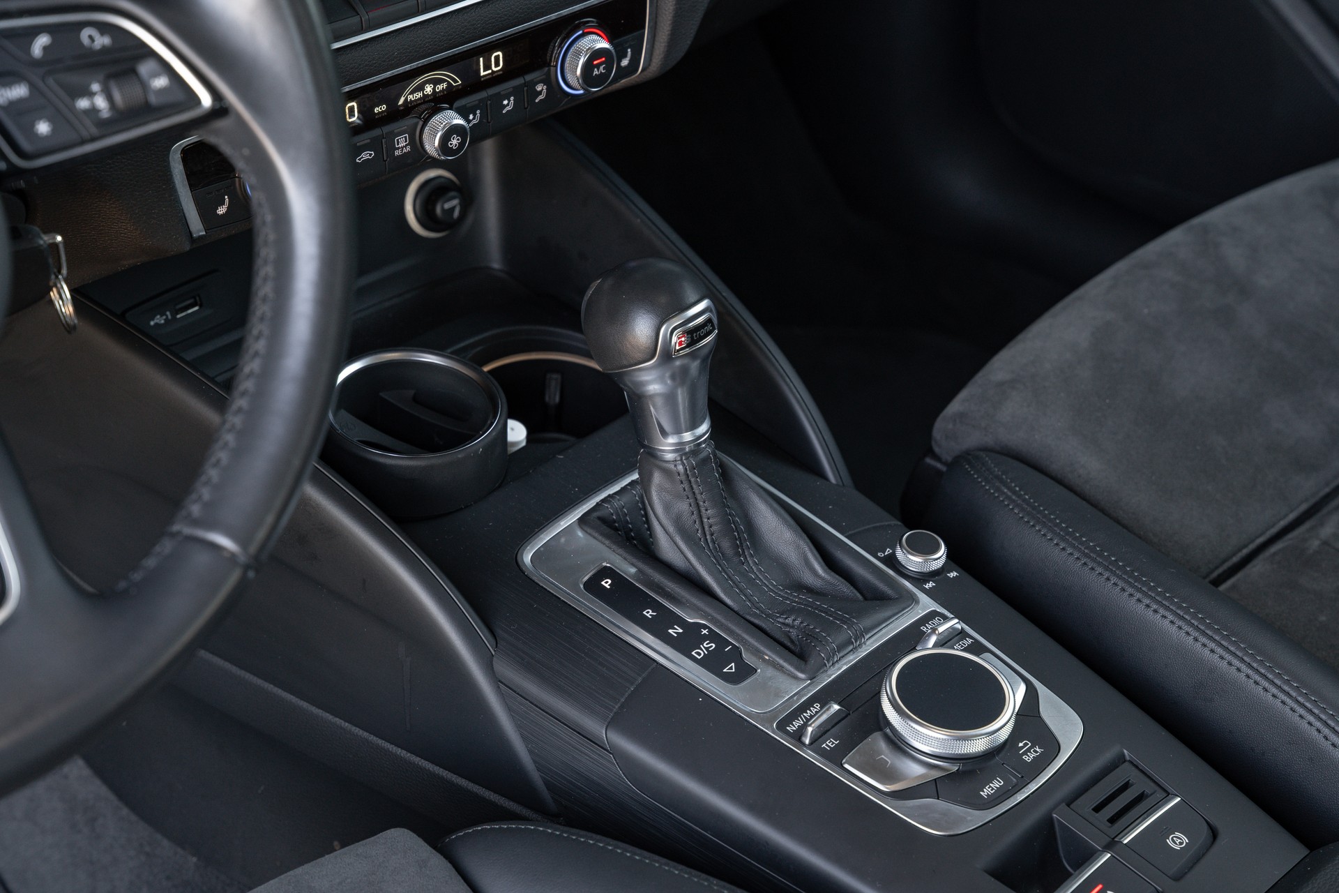 AUDI A3 Sportback 35 TFSI S-tronic-image-19