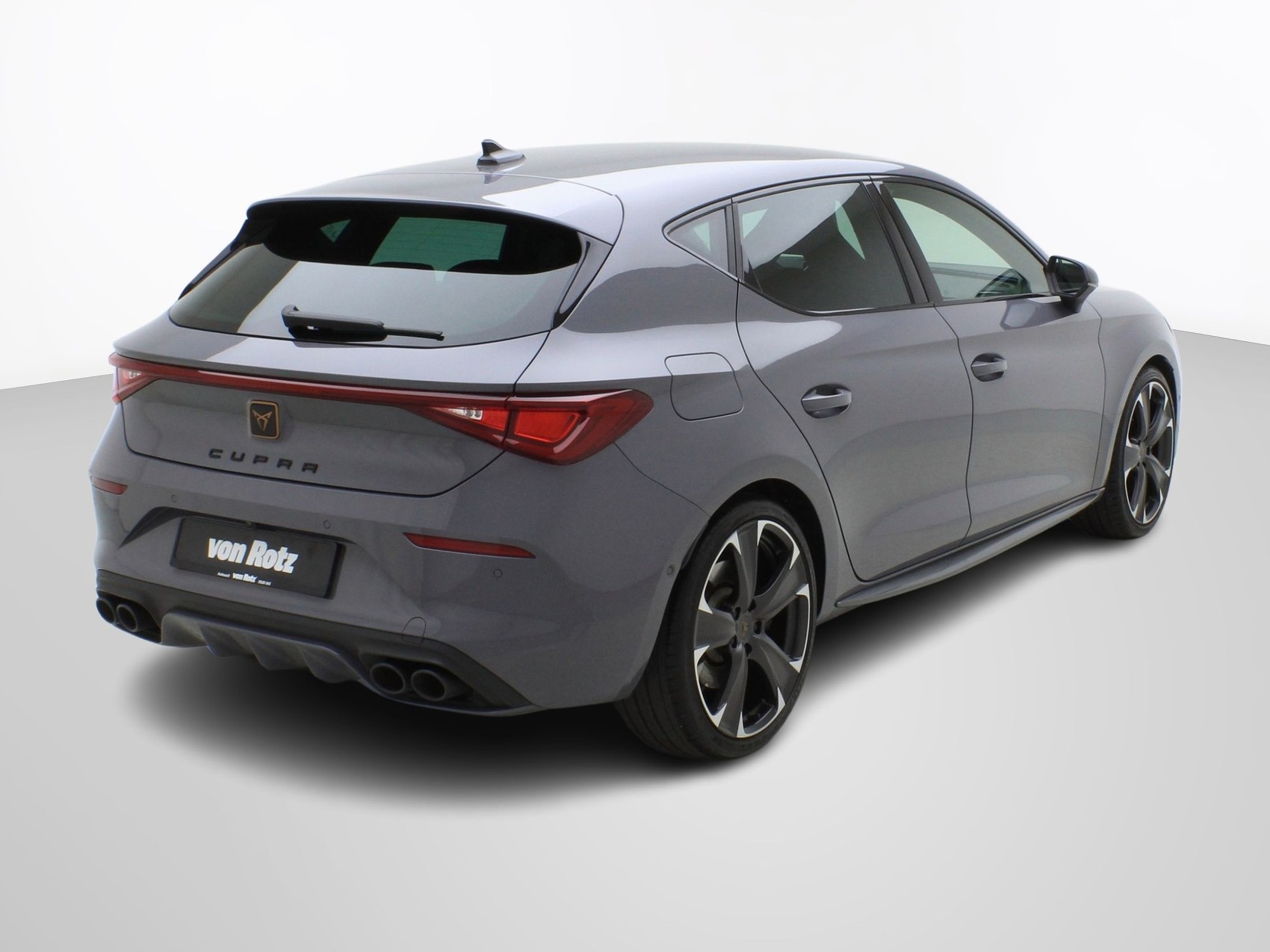 CUPRA Leon 2.0 TSI DSG VZ-image-4
