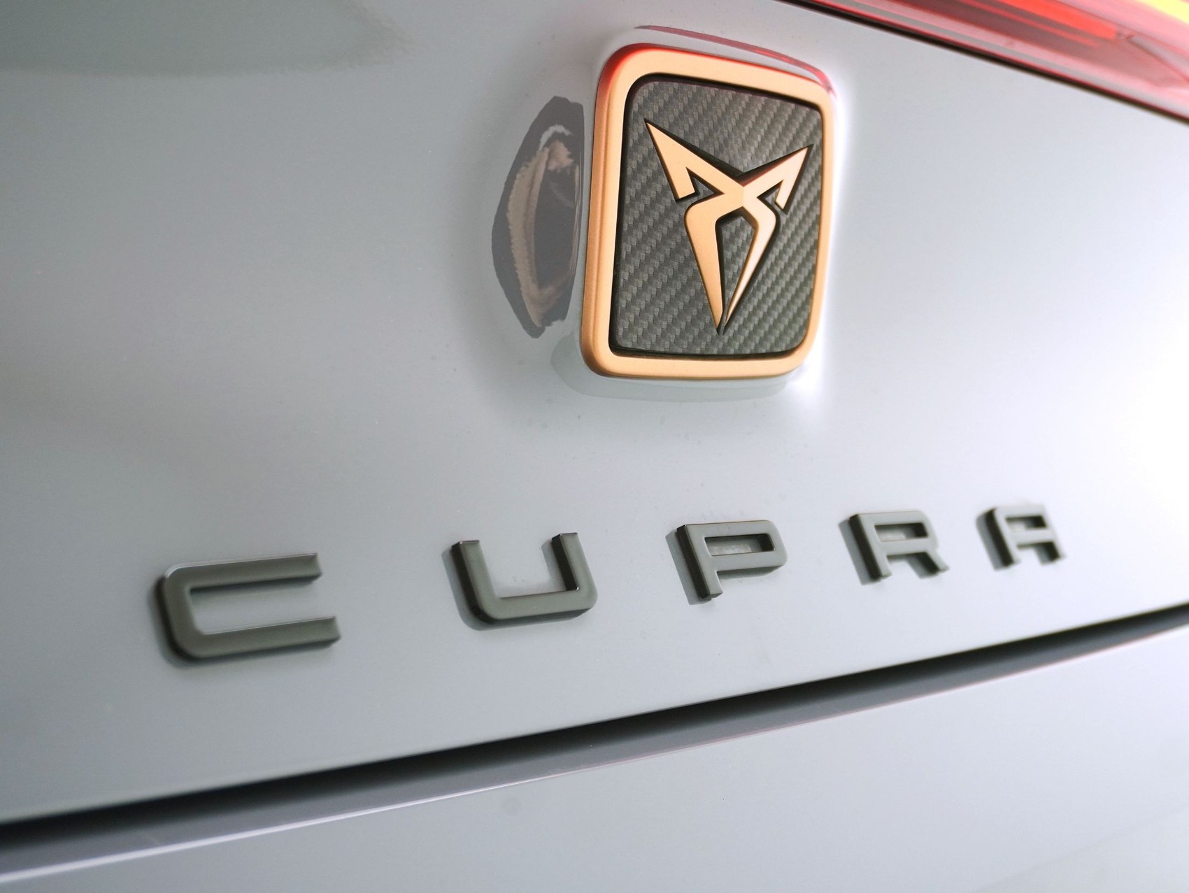 CUPRA Leon 2.0 TSI DSG VZ-image-7
