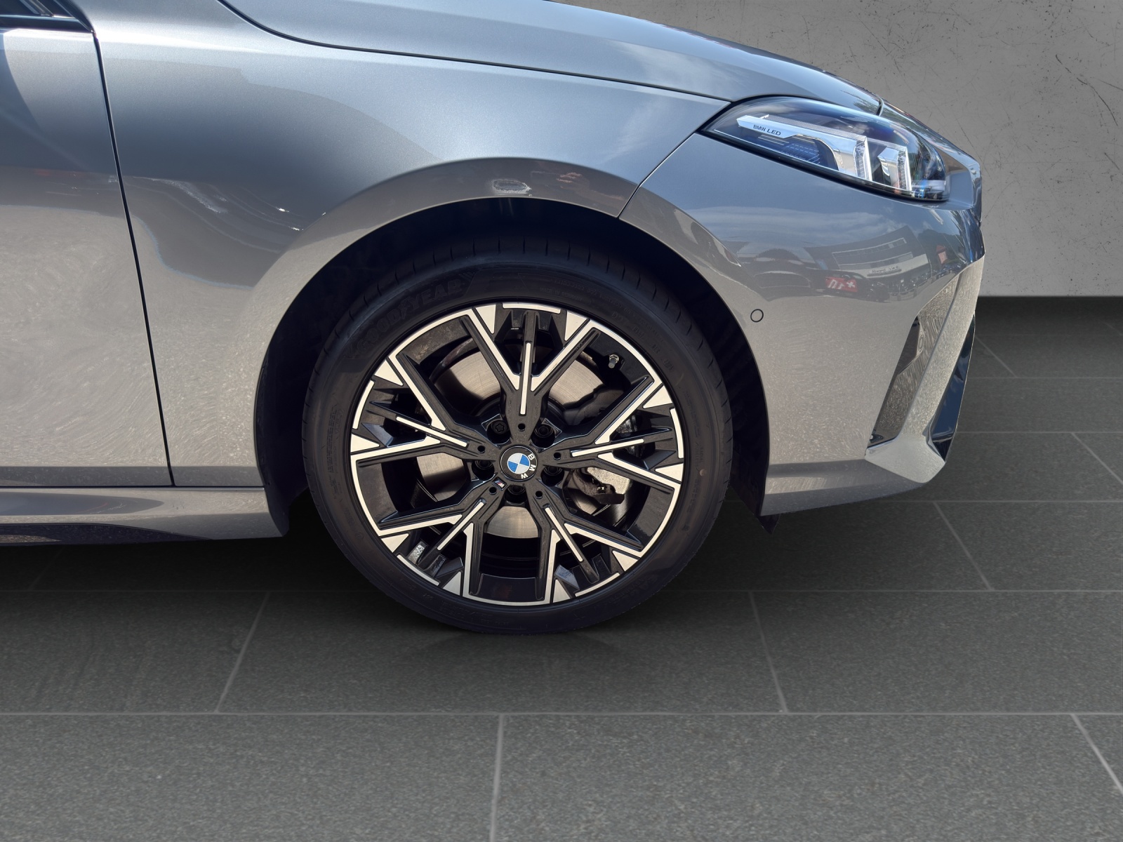 BMW 123 xDrive M Sport Steptronic-image-9