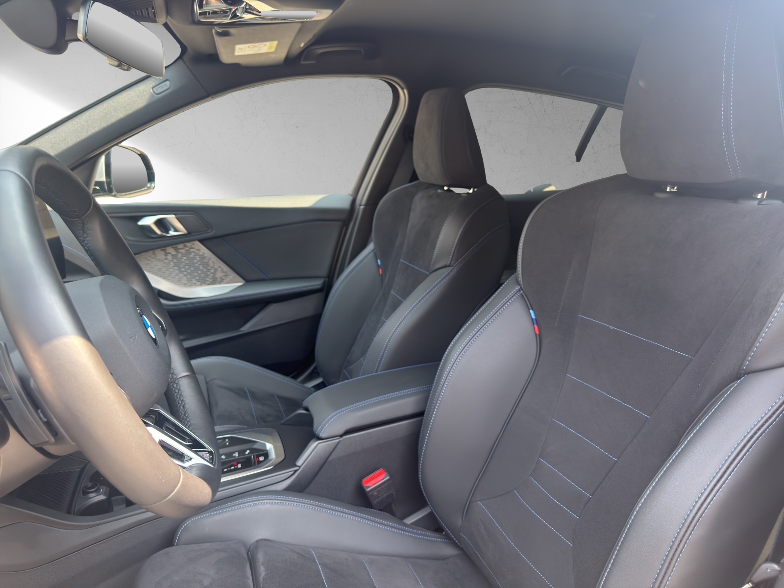 BMW 123 xDrive M Sport Steptronic-image-15