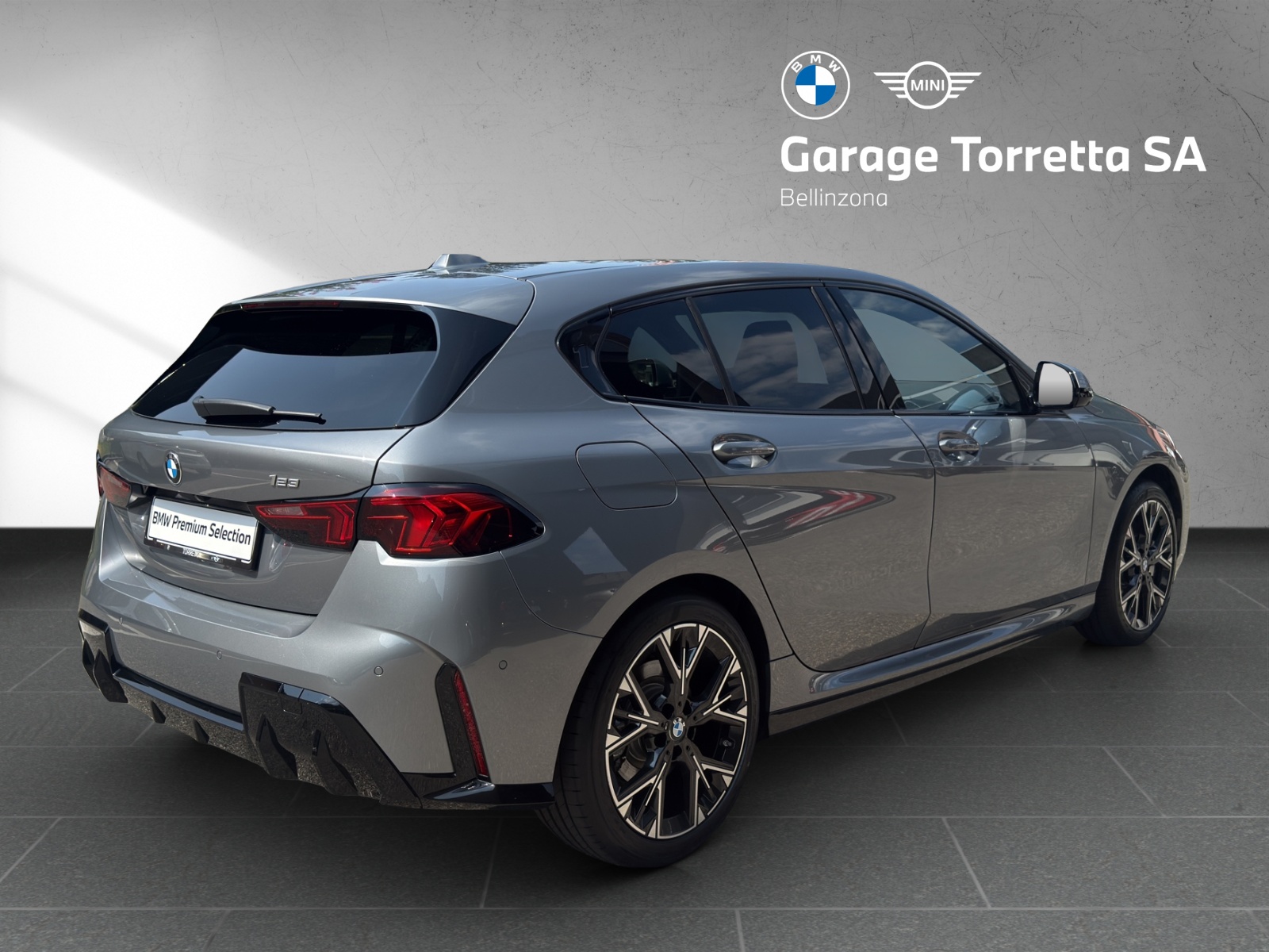 BMW 123 xDrive M Sport Steptronic-image-4
