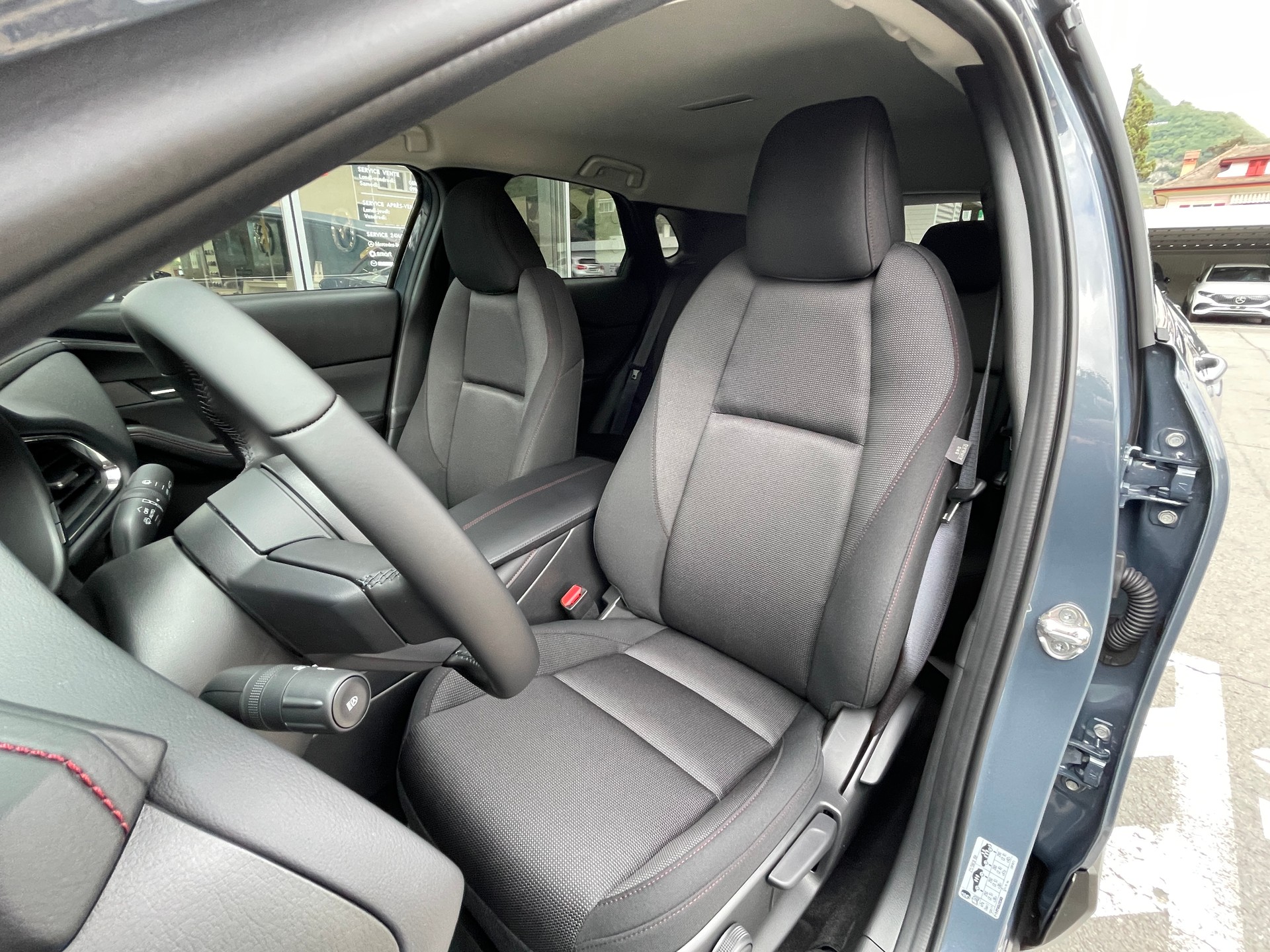 MAZDA CX-30 SKYACTIV-X 186 M Hybrid Homura AWD AT-image-7