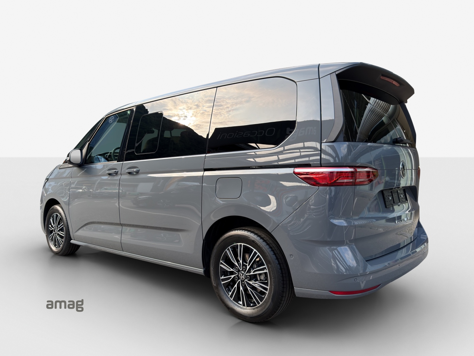 VW Multivan 2.0 TDI Liberty DSG-image-2