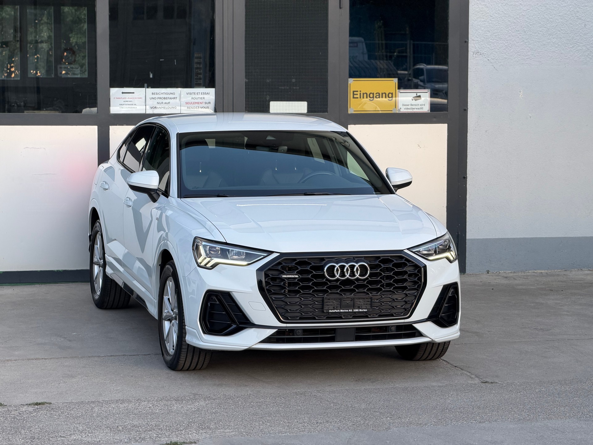 AUDI Q3 Sportback 35 TDI S line Attraction quattro S-tronic-showroom-element-3