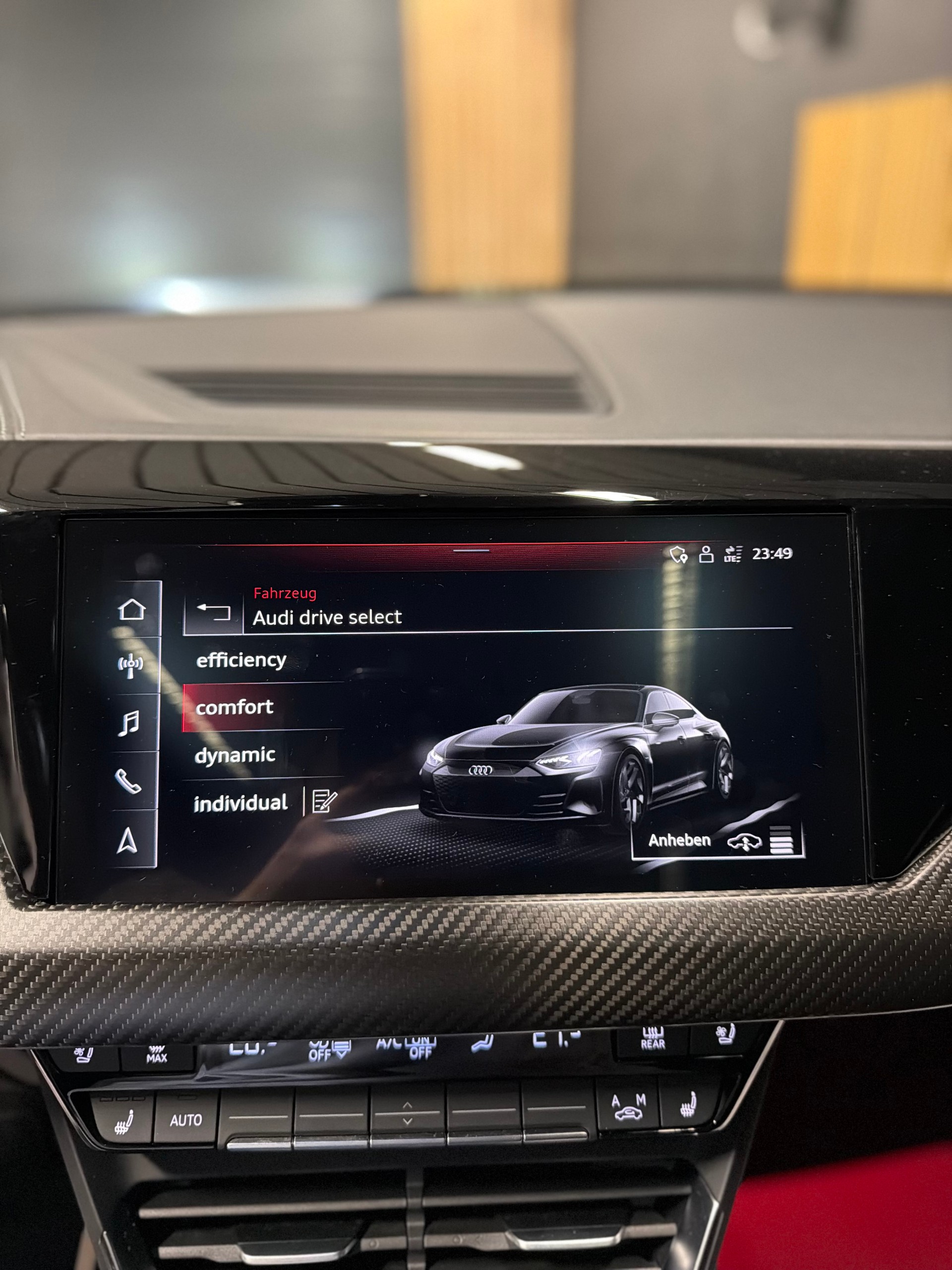 AUDI e-tron GT quattro-image-25