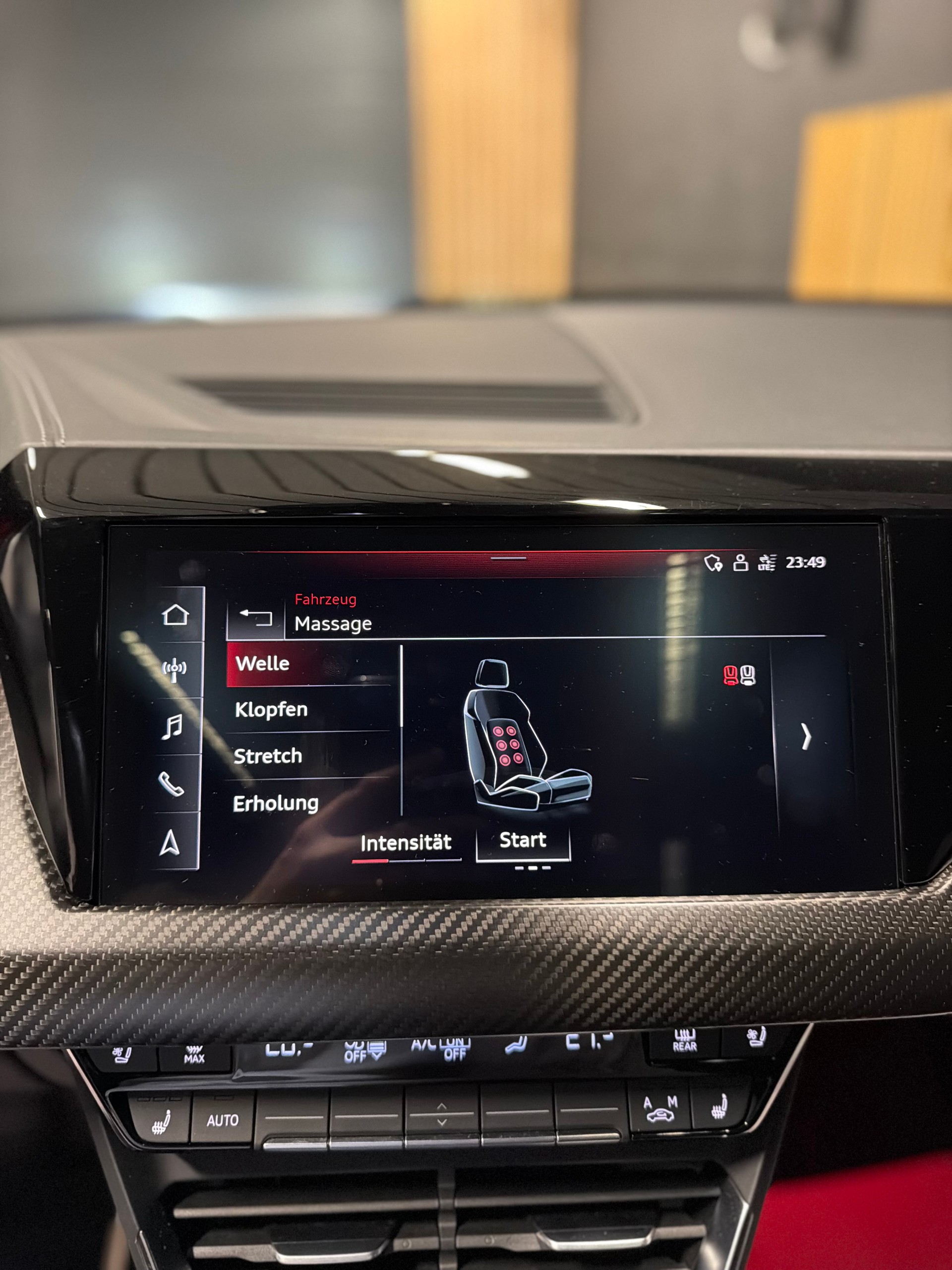 AUDI e-tron GT quattro-image-26