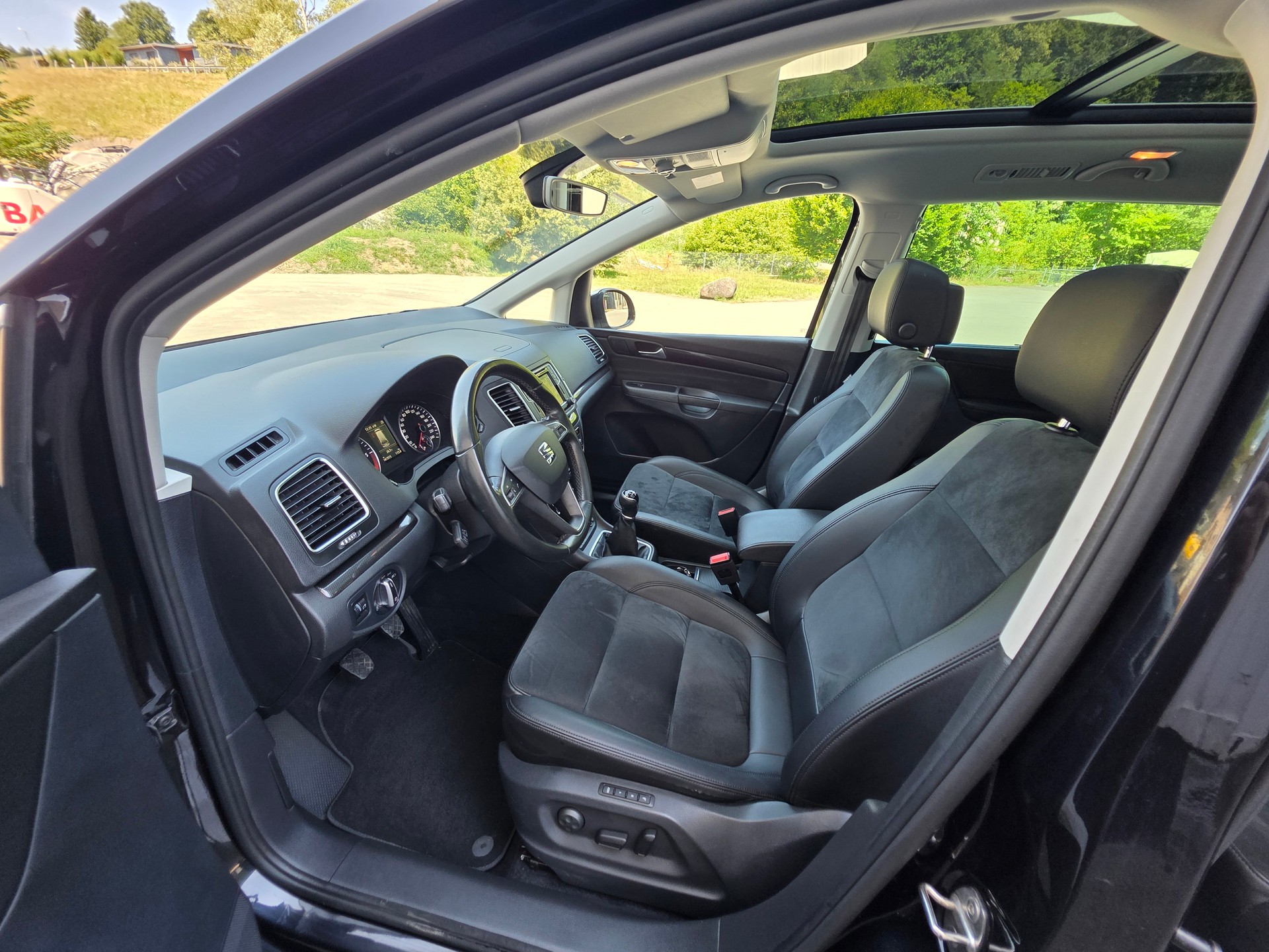SEAT Alhambra 2.0 TDI Style Advanced 4Drive-image-23