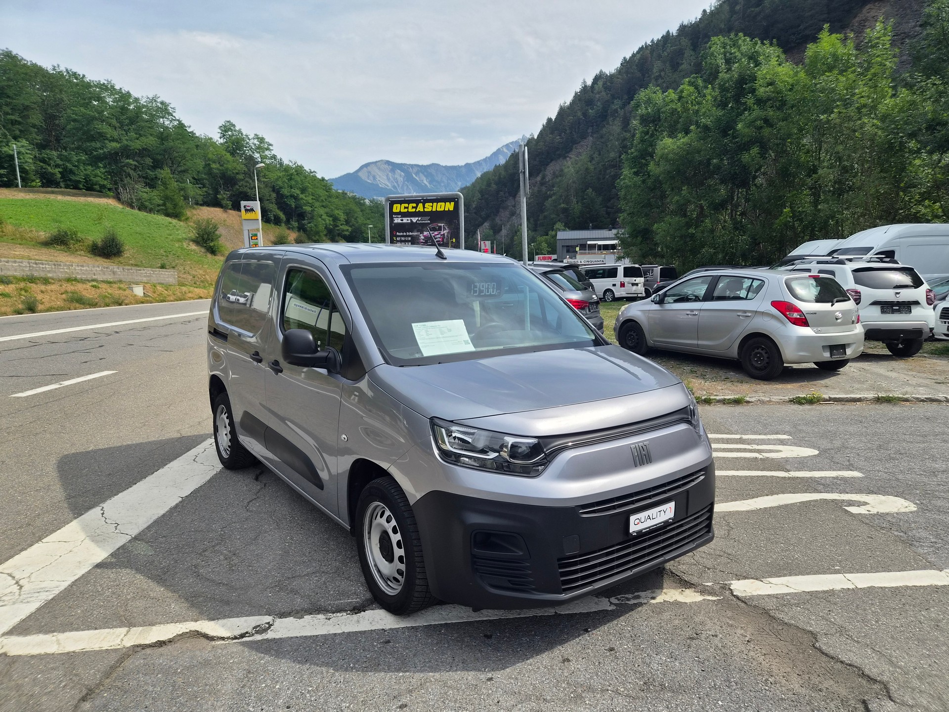 FIAT Doblo 1.5 BlueHDi L1 930kg Swiss Plus-image-0