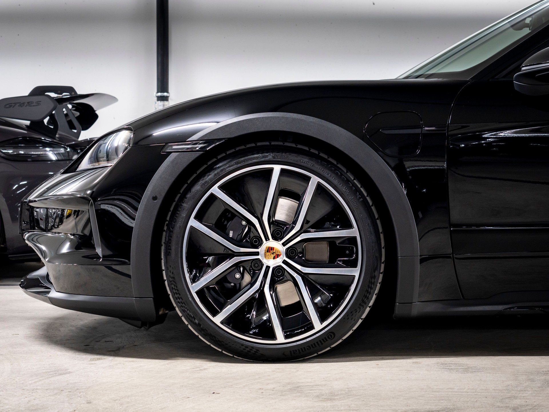 PORSCHE Taycan CrossTurismo 4 104kWh-image-19