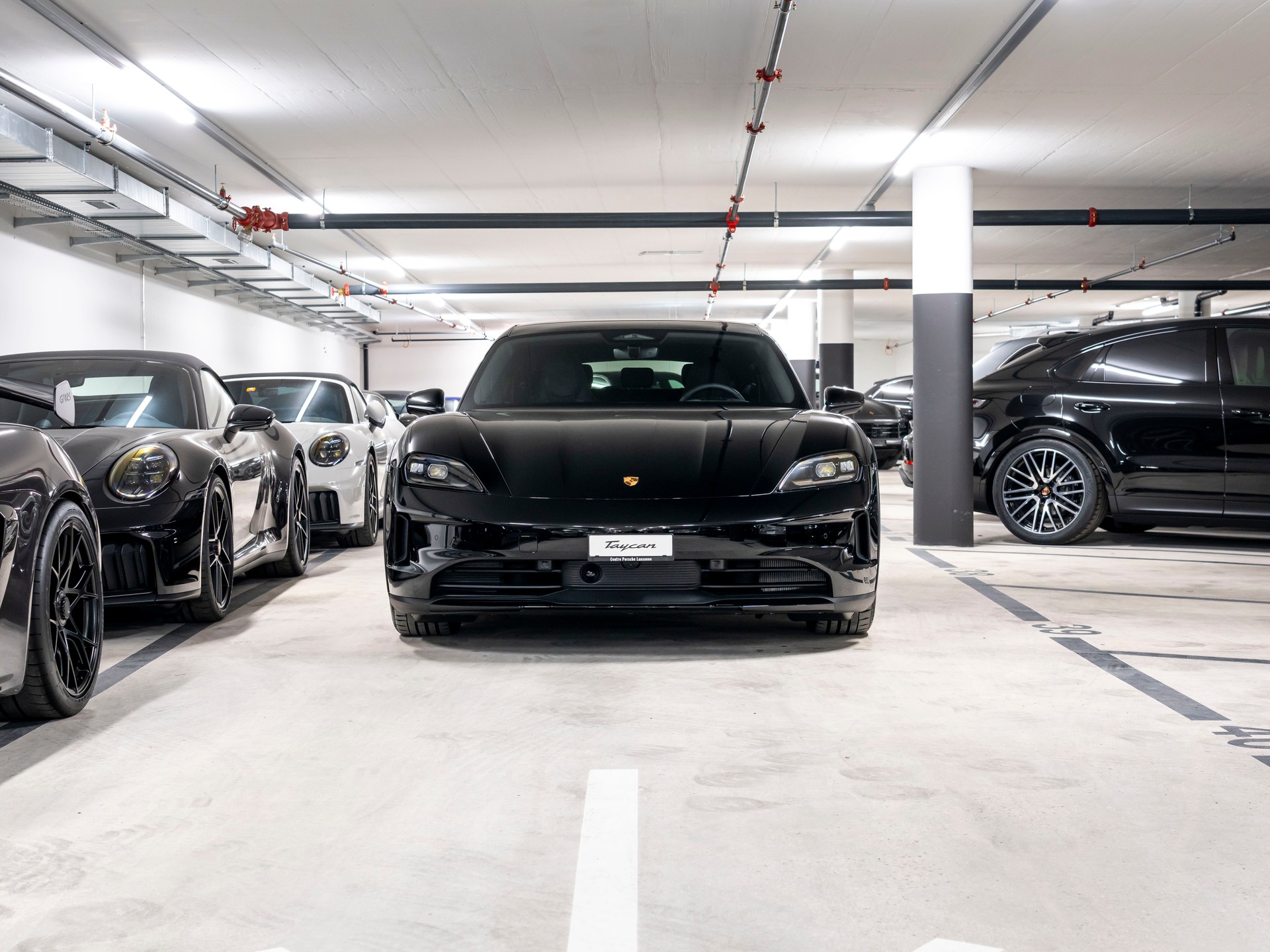 PORSCHE Taycan CrossTurismo 4 104kWh-image-1