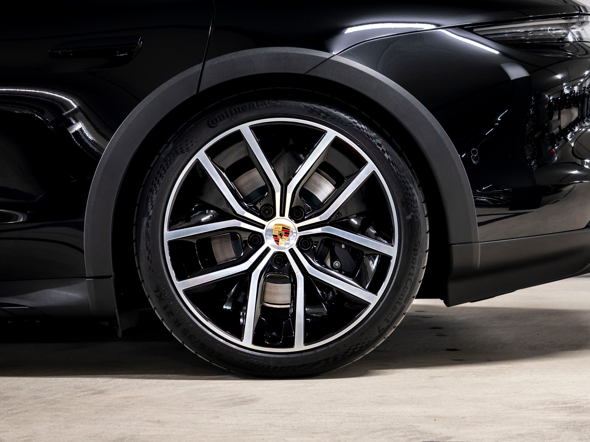 PORSCHE Taycan CrossTurismo 4 104kWh-image-20