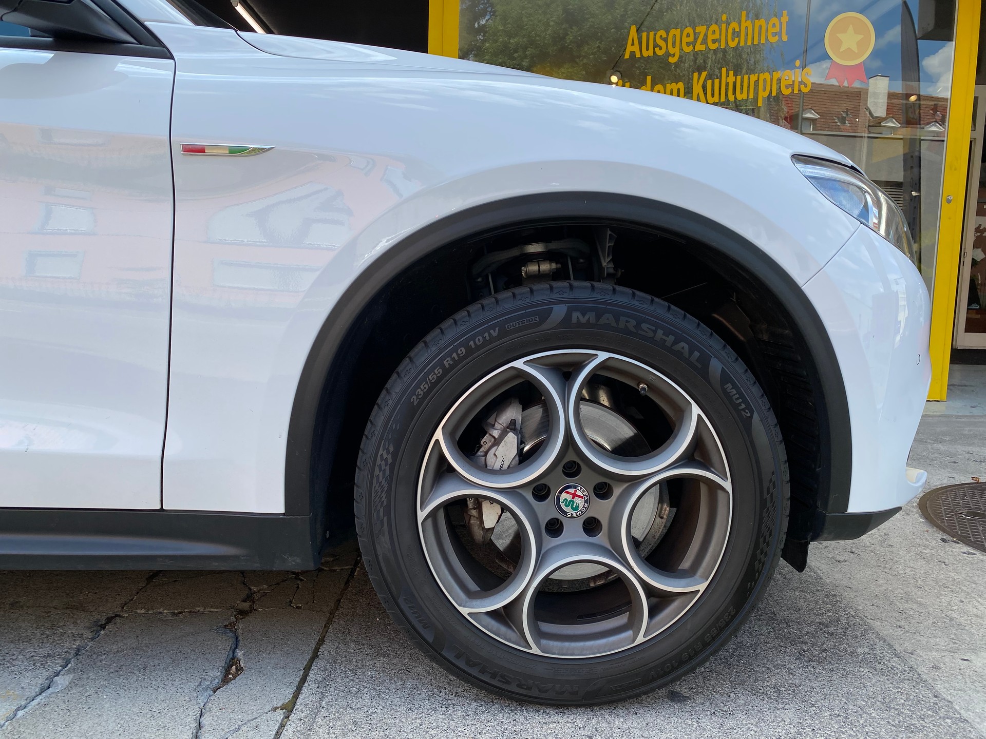 ALFA ROMEO Stelvio 2.0 Super Q4 Automatic 280PS 8-AT, Frisch ab MFK 05.2026-image-13
