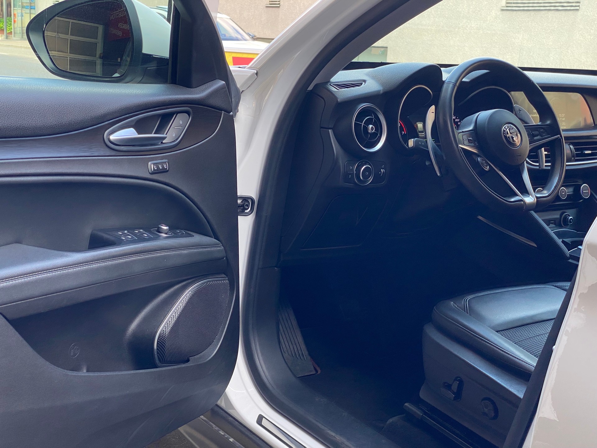 ALFA ROMEO Stelvio 2.0 Super Q4 Automatic 280PS 8-AT, Frisch ab MFK 05.2026-image-14