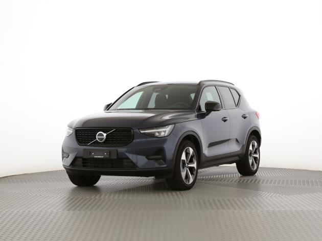 VOLVO XC40 2.0 B3 MH Plus Dark-image-0