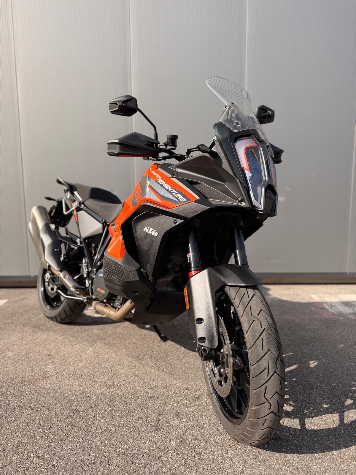 KTM 1290 Super Adventure S-showroom-element-1