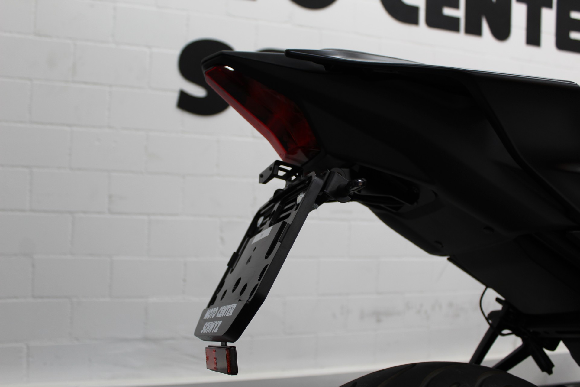 YAMAHA YZF-R 125 ABS-image-6