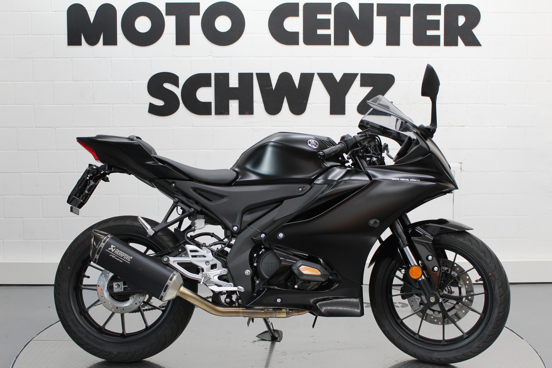 YAMAHA YZF-R 125 ABS