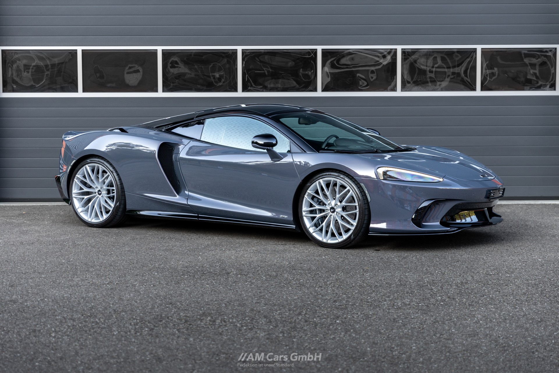 McLAREN GTS