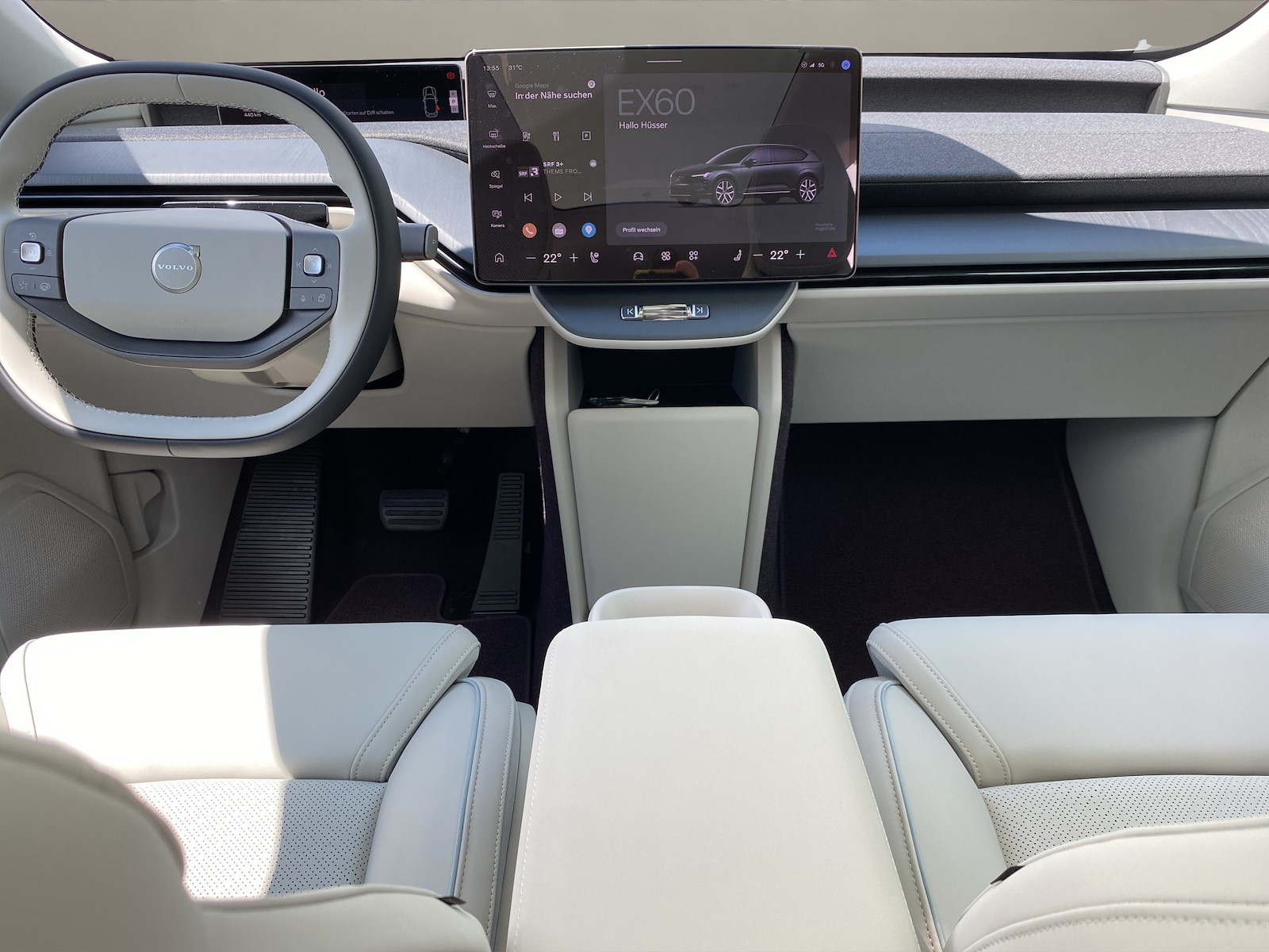 VOLVO EX60 Twin Ultra AWD-image-13